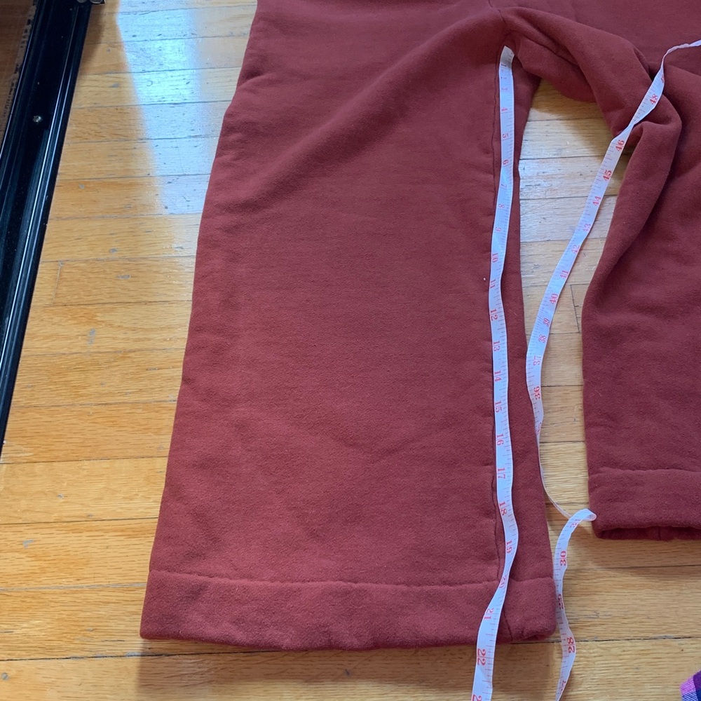 Odeyalo Sweatshirt and Pant set 🇨🇦🇨🇦 - Picture 4 of 5